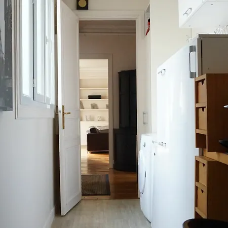 Etoile - 2 Pieces - 104 M² - 8 Paris